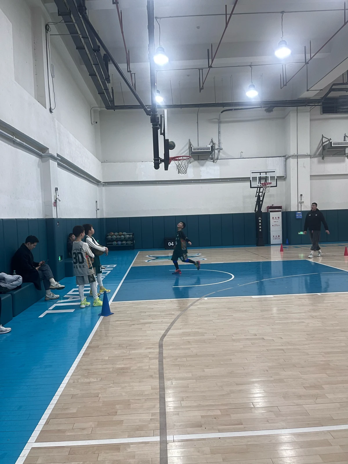 业余篮球爱好者如何通过社交平台提升声誉_1